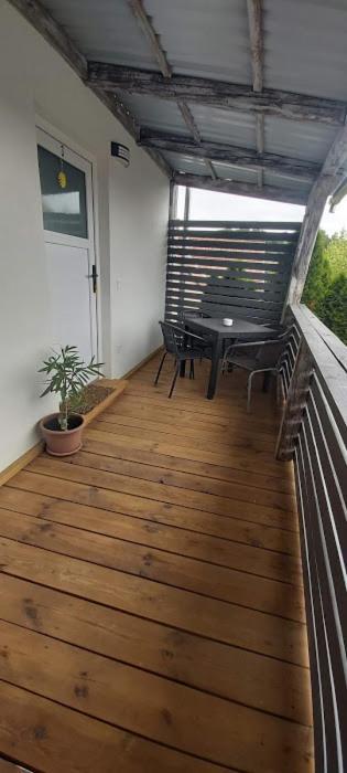 Koller Apartmanház Sárvár Exterior foto